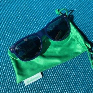 NWT Knockaround Fort Knocks navy blue sunglasses unisex